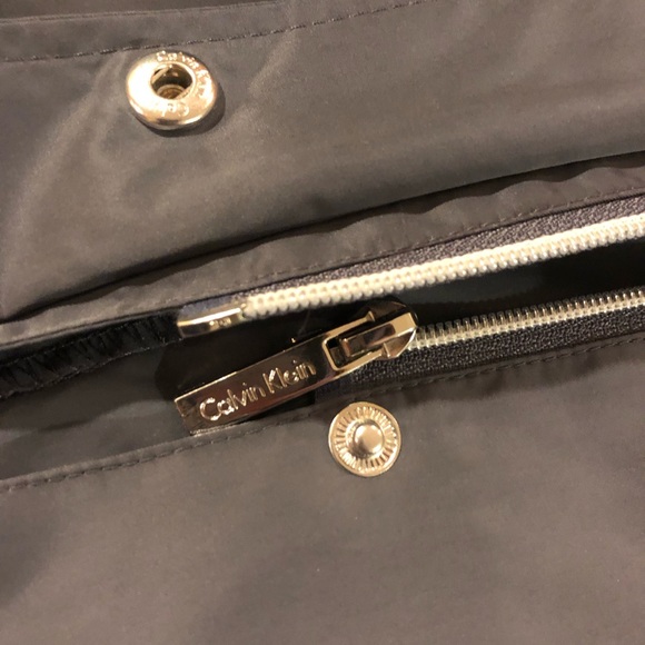 Calvin Klein zipup gray rain jacket with hidden hood - Picture 5 of 6